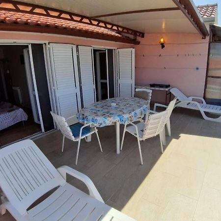 Guesthouse Brodarica Sibenik Exterior photo